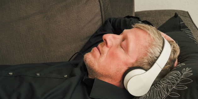Sound therapy used to train the brain to ignore tinnitus Sound therapy used to train the brain to ignore tinnitus
